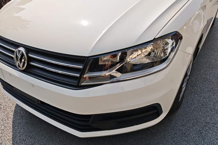 Used Volkswagen Santana 2021 1.5L Automatic Fashion Edition Left Front Headlight