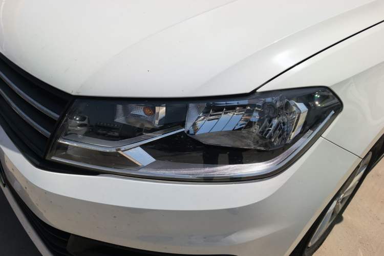 Used Volkswagen Santana 2021 1.5L Automatic Fashion Edition Left Front Headlight