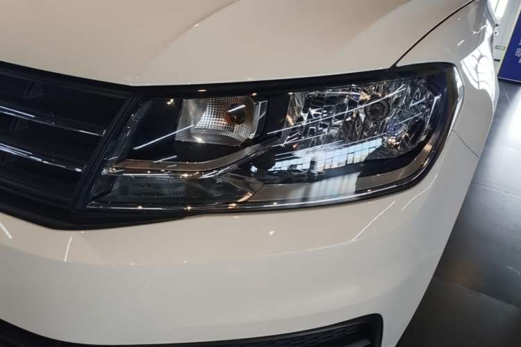Used Volkswagen Santana 2021 1.5L Automatic Fashion Edition Left Front Headlight