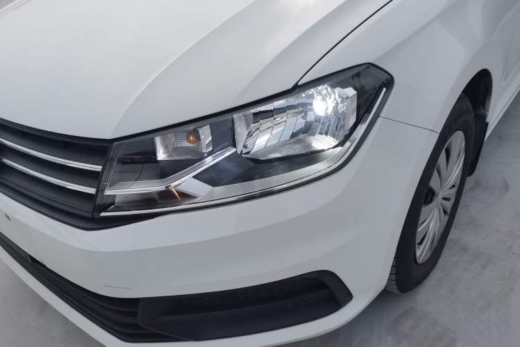 Used Volkswagen Santana 2021 1.5L Manual Fashion Edition Left Front Headlight
