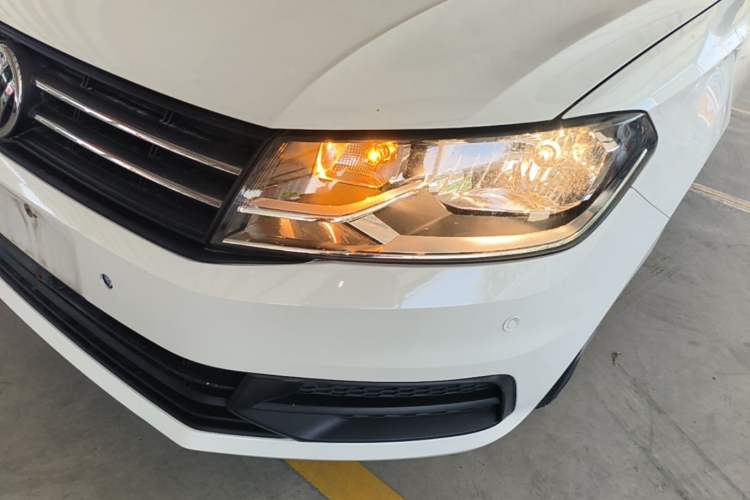 Used Volkswagen Santana 2021 1.5L Automatic Fashion Edition Left Front Headlight