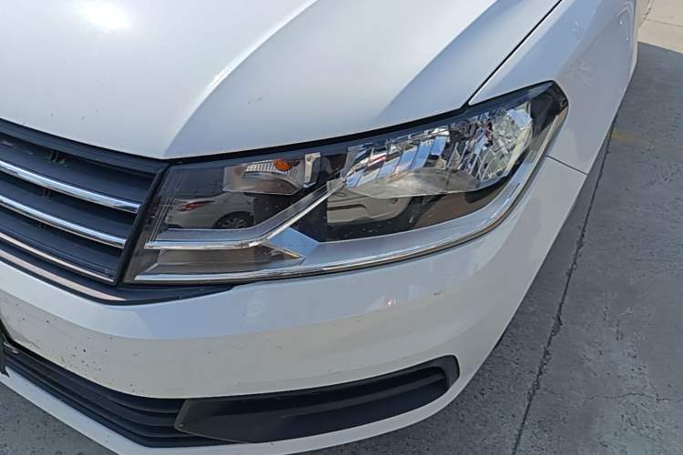 Used Volkswagen Santana 2021 1.5L Automatic Fashion Edition Left Front Headlight