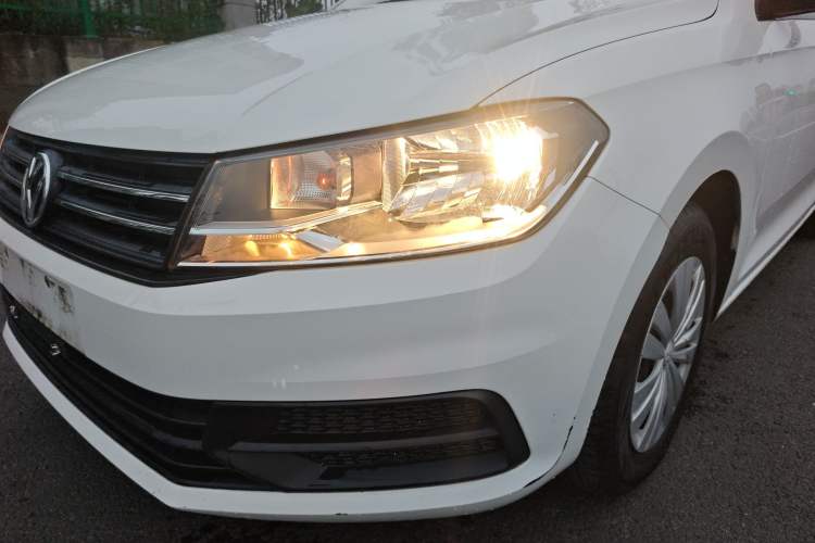 Used Volkswagen Santana 2021 1.5L Manual Fashion Edition Left Front Headlight