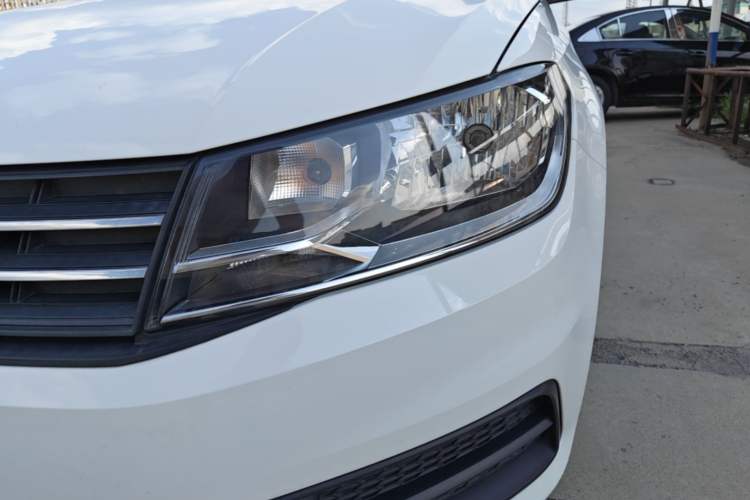 Used Volkswagen Santana 2021 1.5L Automatic Fashion Edition Left Front Headlight