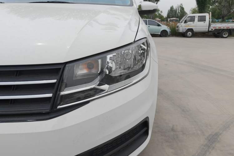 Used Volkswagen Santana 2021 1.5L Manual Fashion Edition Left Front Headlight