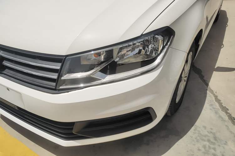 Used Volkswagen Santana 2021 1.5L Automatic Fashion Edition Left Front Headlight