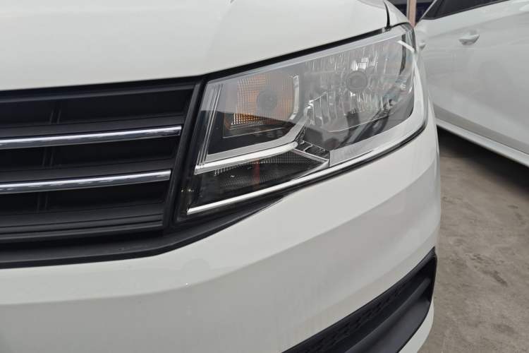 Used Volkswagen Santana 2021 1.5L Manual Fashion Edition Left Front Headlight