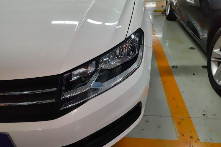 Used Volkswagen Santana 2021 1.5L Manual Fashion Edition Left Front Headlight