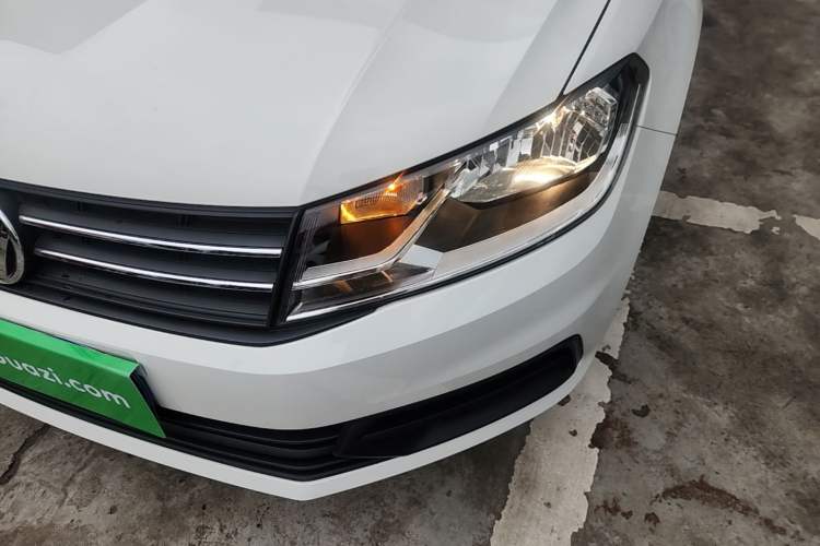 Used Volkswagen Santana 2021 1.5L Manual Fashion Edition Left Front Headlight