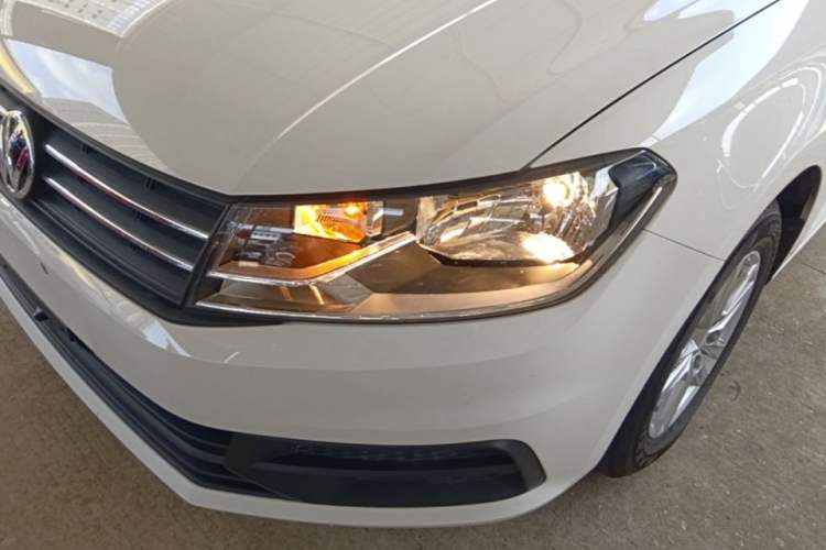 Used Volkswagen Santana 2021 1.5L Automatic Fashion Edition Left Front Headlight