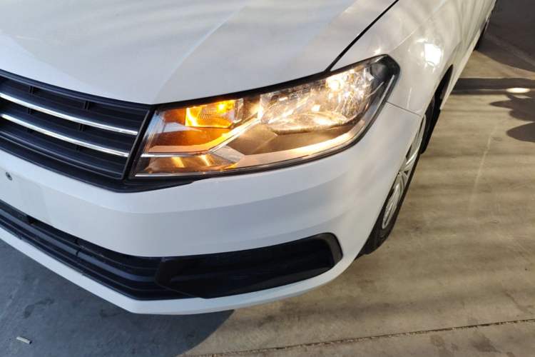 Used Volkswagen Santana 2021 1.5L Automatic Fashion Edition Left Front Headlight