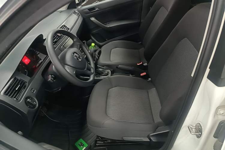 Used Volkswagen Santana 2021 1.5L Automatic Fashion Edition Left Front Seat