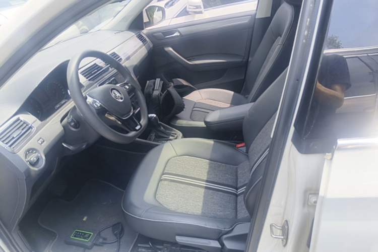 Used Volkswagen Santana 2021 1.5L Automatic Comfort Edition Left Front Seat