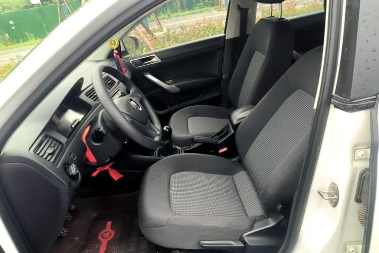 Used Volkswagen Santana 2021 1.5L Manual Fashion Edition Left Front Seat