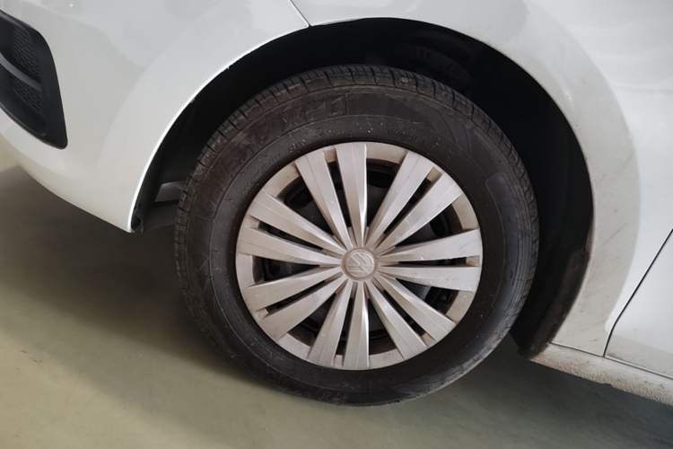 Used Volkswagen Santana 2021 1.5L Automatic Fashion Edition Left Front Wheel Hub