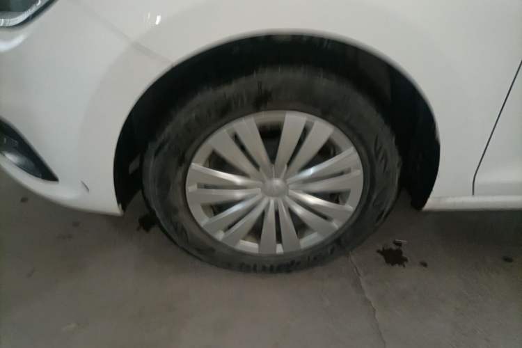 Used Volkswagen Santana 2021 1.5L Automatic Fashion Edition Left Front Wheel Hub