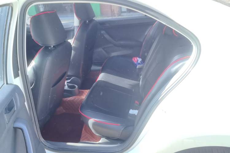 Used Volkswagen Santana 2021 1.5L Automatic Fashion Edition Left Rear Seat