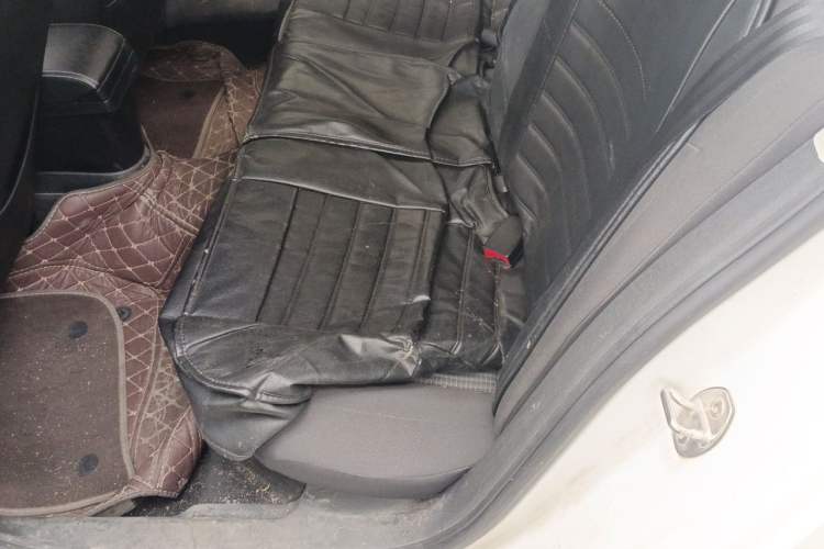 Used Volkswagen Santana 2021 1.5L Manual Fashion Edition Left Rear Seat