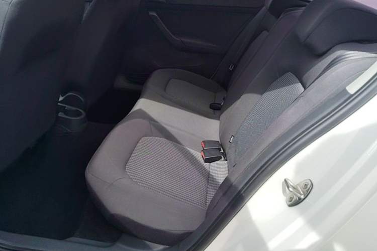 Used Volkswagen Santana 2021 1.5L Automatic Fashion Edition Left Rear Seat