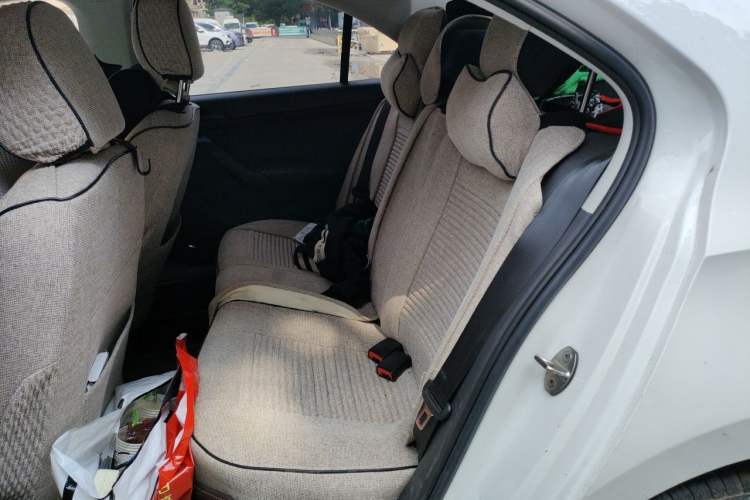 Used Volkswagen Santana 2021 1.5L Automatic Fashion Edition Left Rear Seat