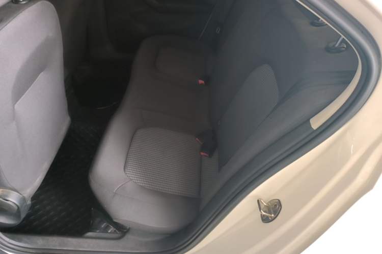 Used Volkswagen Santana 2021 1.5L Manual Fashion Edition Left Rear Seat