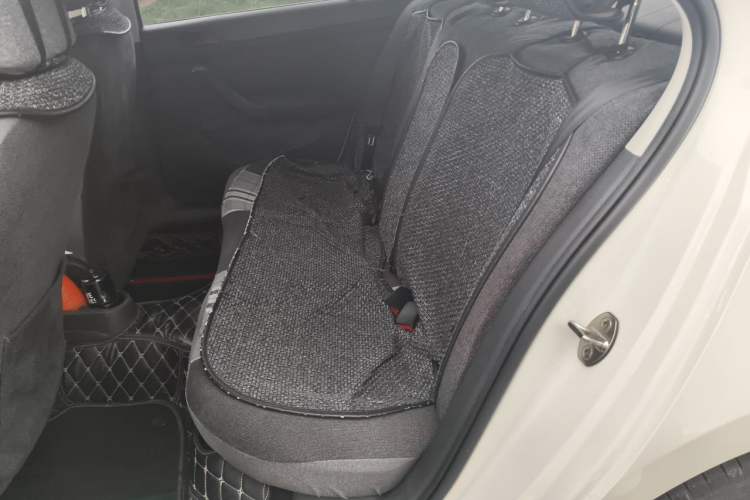 Used Volkswagen Santana 2021 1.5L Automatic Fashion Edition Left Rear Seat