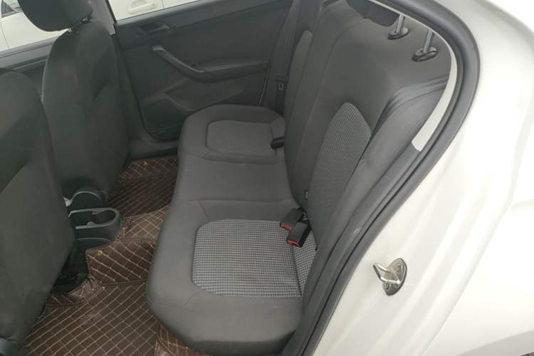Used Volkswagen Santana 2021 1.5L Automatic Fashion Edition Left Rear Seat