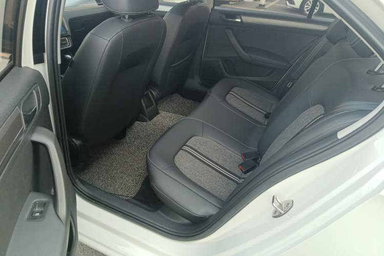 Used Volkswagen Santana 2021 1.5L Automatic Comfort Edition Left Rear Seat