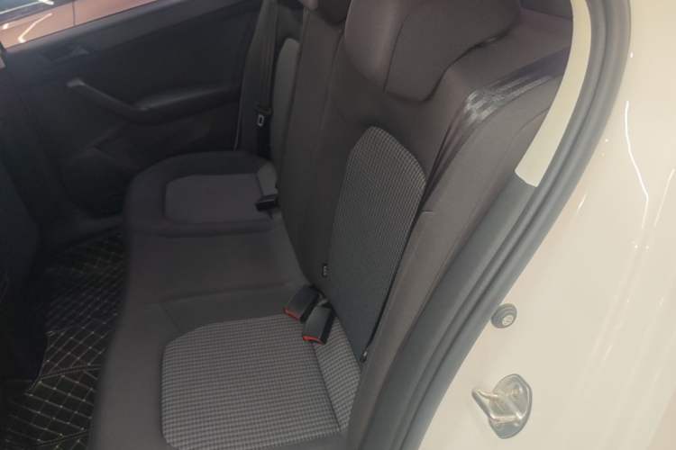 Used Volkswagen Santana 2021 1.5L Manual Fashion Edition Left Rear Seat