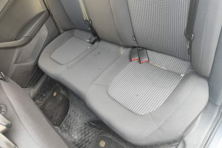 Used Volkswagen Santana 2021 1.5L Automatic Fashion Edition Left Rear Seat