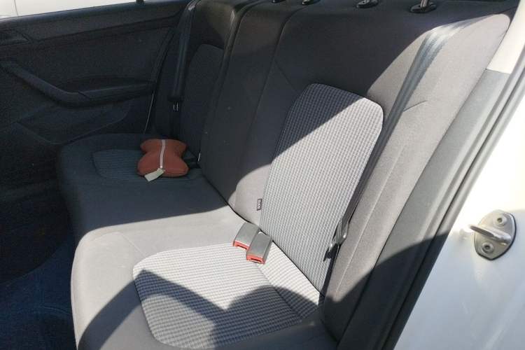 Used Volkswagen Santana 2021 1.5L Automatic Fashion Edition Left Rear Seat
