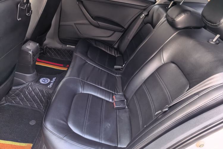 Used Volkswagen Santana 2021 1.5L Manual Fashion Edition Left Rear Seat