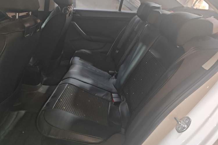 Used Volkswagen Santana 2021 1.5L Automatic Fashion Edition Left Rear Seat