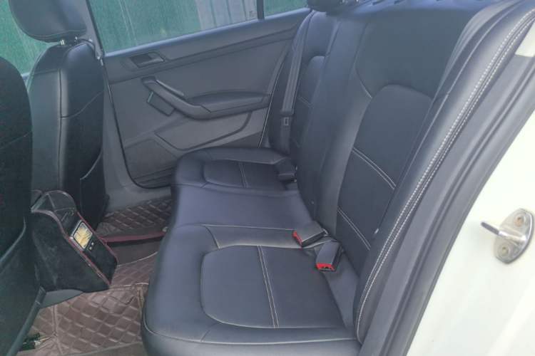 Used Volkswagen Santana 2021 1.5L Manual Fashion Edition Left Rear Seat