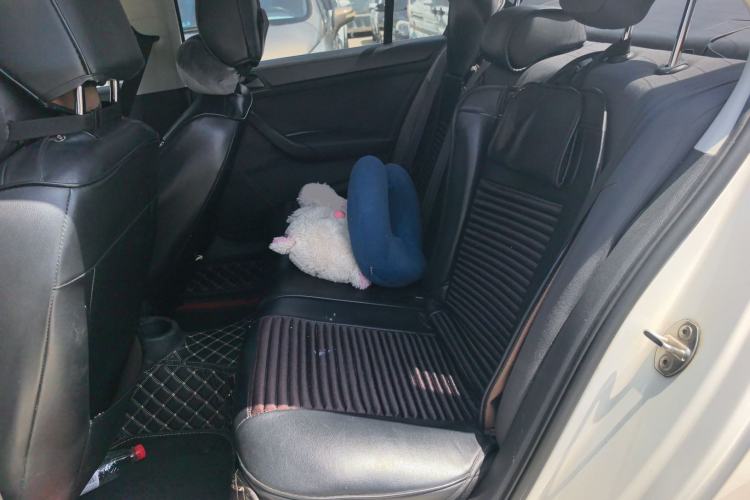 Used Volkswagen Santana 2021 1.5L Automatic Fashion Edition Left Rear Seat