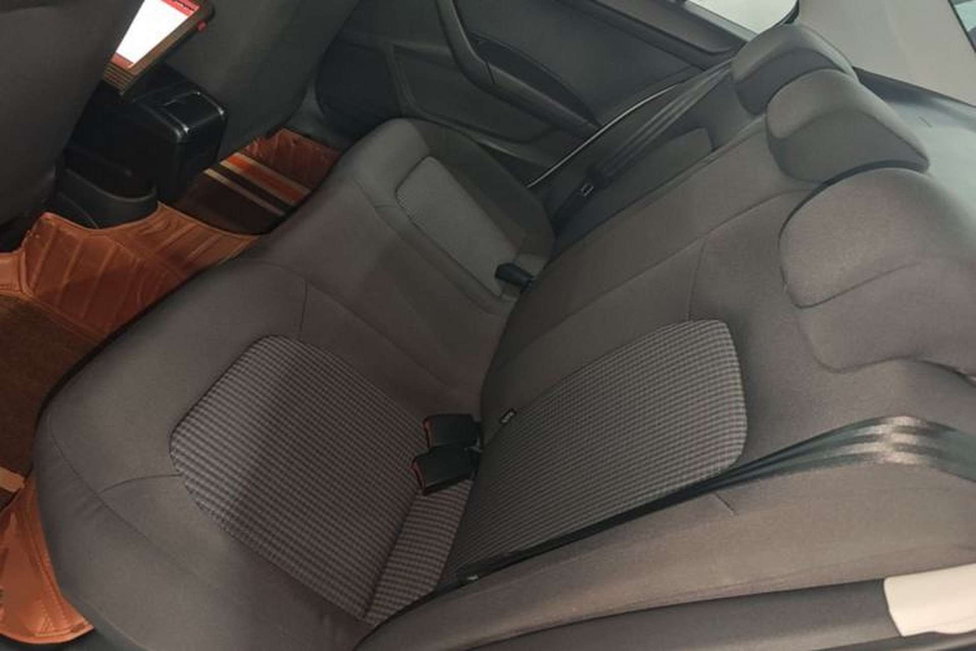 Used Volkswagen Santana 2021 1.5L Automatic Fashion Edition Left Rear Seat