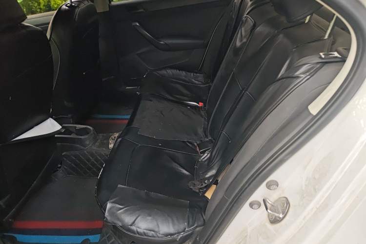 Used Volkswagen Santana 2021 1.5L Automatic Fashion Edition Left Rear Seat