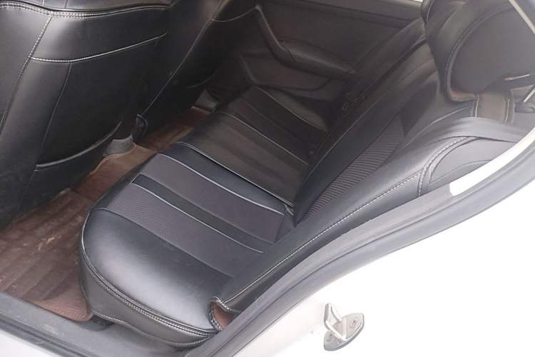Used Volkswagen Santana 2021 1.5L Automatic Fashion Edition Left Rear Seat