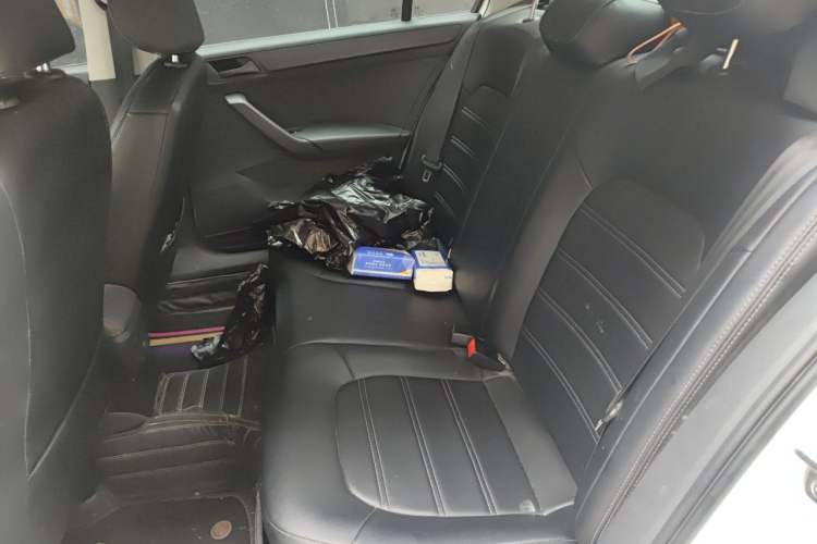 Used Volkswagen Santana 2021 1.5L Automatic Fashion Edition Left Rear Seat