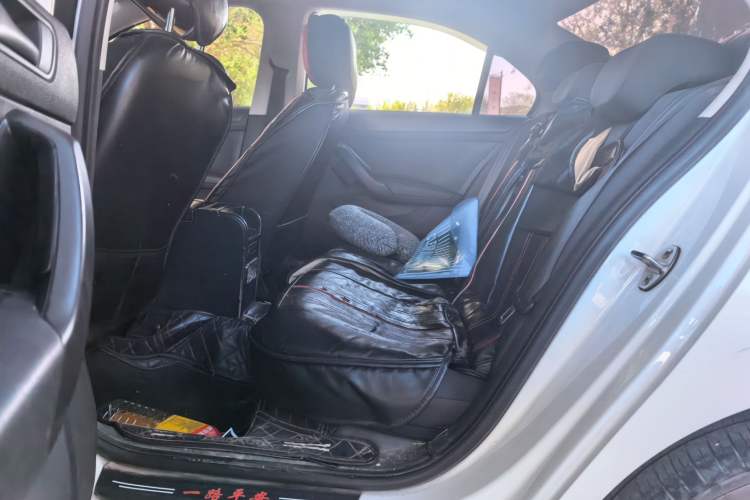 Used Volkswagen Santana 2021 1.5L Manual Fashion Edition Left Rear Seat