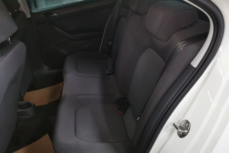 Used Volkswagen Santana 2021 1.5L Automatic Fashion Edition Left Rear Seat
