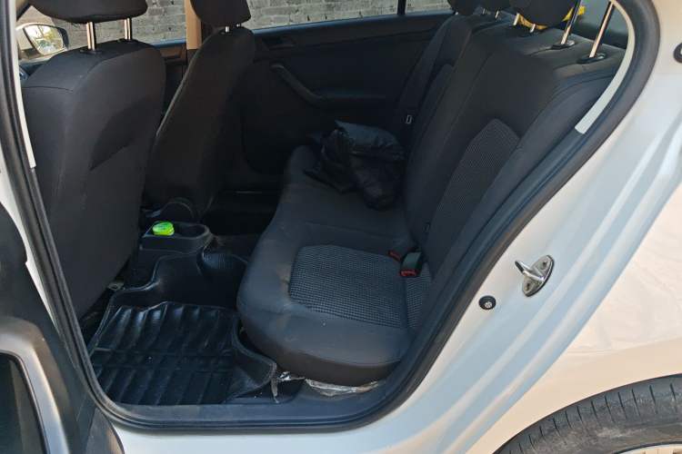 Used Volkswagen Santana 2021 1.5L Automatic Fashion Edition Left Rear Seat