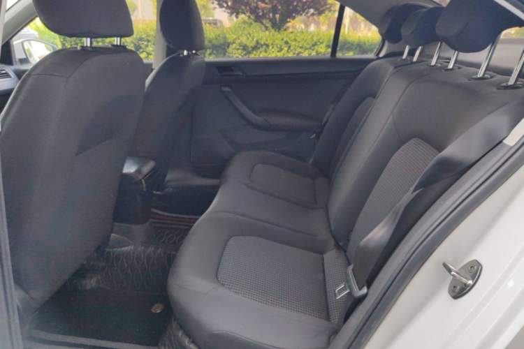 Used Volkswagen Santana 2021 1.5L Automatic Fashion Edition Left Rear Seat