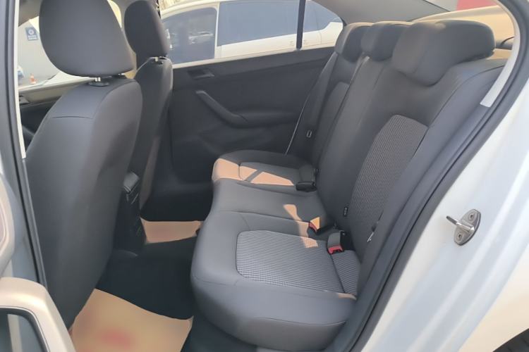 Used Volkswagen Santana 2021 1.5L Automatic Fashion Edition Left Rear Seat