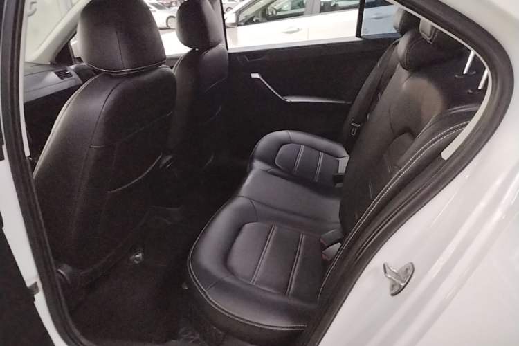 Used Volkswagen Santana 2021 1.5L Automatic Fashion Edition Left Rear Seat
