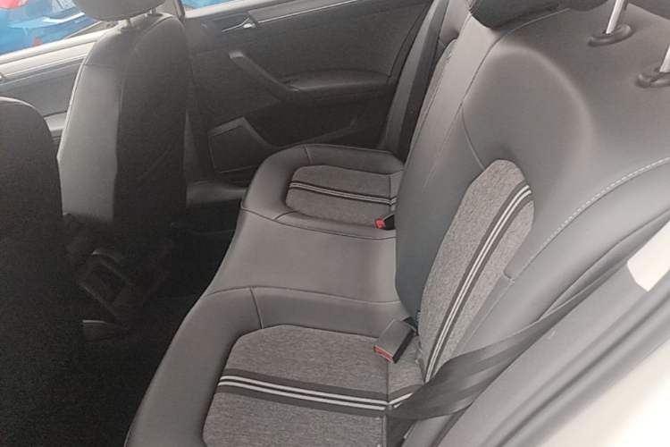 Used Volkswagen Santana 2021 1.5L Automatic Comfort Edition Left Rear Seat