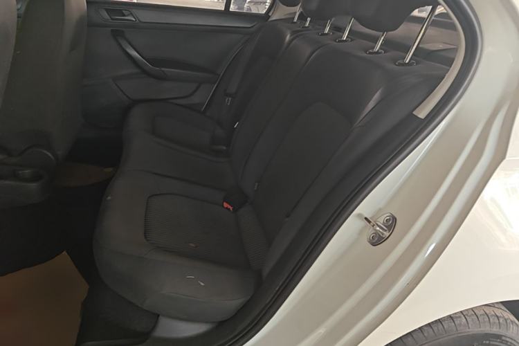 Used Volkswagen Santana 2021 1.5L Manual Fashion Edition Left Rear Seat