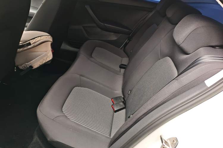 Used Volkswagen Santana 2021 1.5L Manual Fashion Edition Left Rear Seat