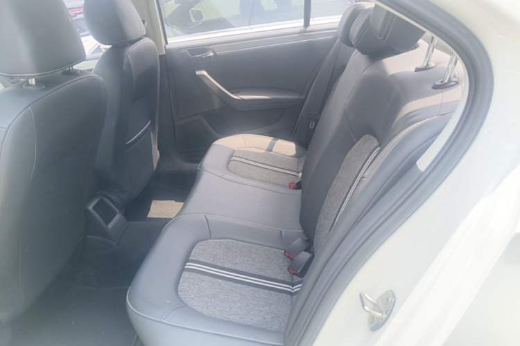 Used Volkswagen Santana 2021 1.5L Automatic Comfort Edition Left Rear Seat