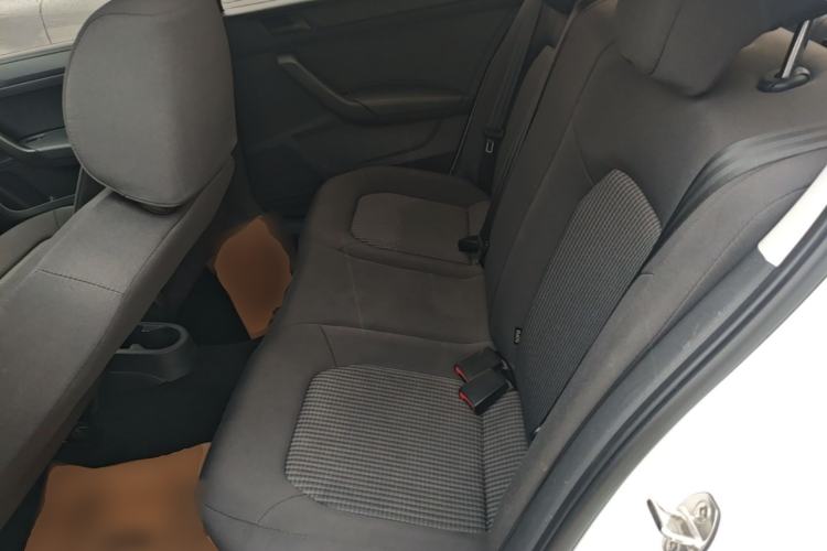 Used Volkswagen Santana 2021 1.5L Automatic Fashion Edition Left Rear Seat